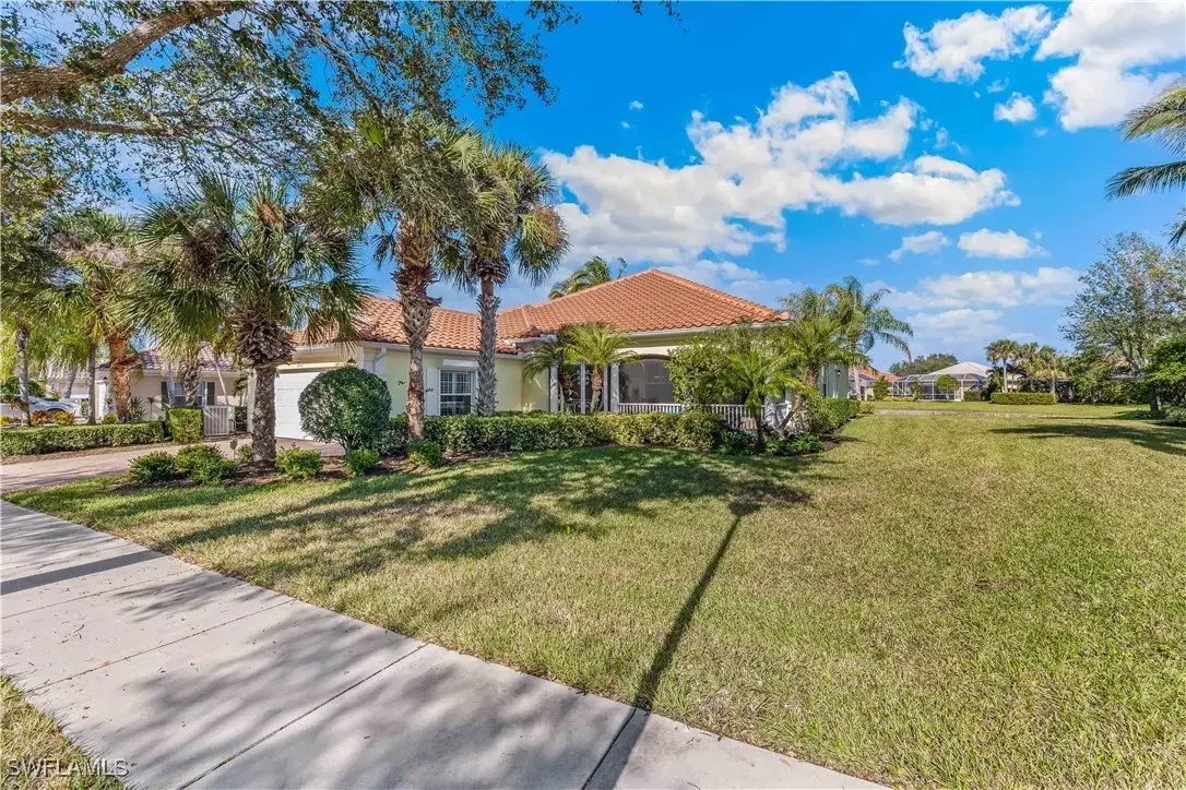 Picture of 8001 Wilfredo Ct, Naples, FL 34114