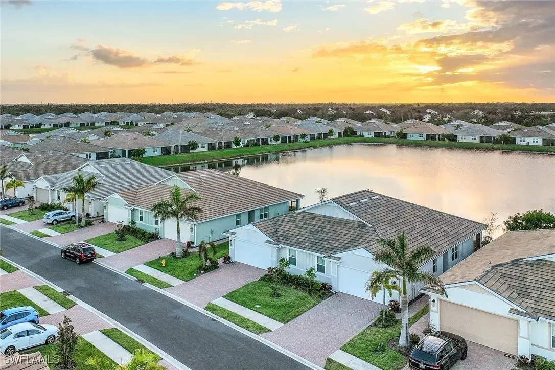 Picture of 1212 Enbrook Loop, Naples, FL 34114