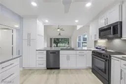 Picture of 16460 Timberlakes Dr 204, Fort Myers, FL 33908