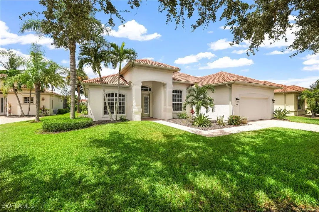 Picture of 11099 Sea Tropic Ln, Fort Myers, FL 33908