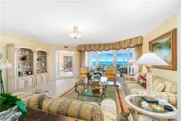 Picture of 4021 Gulf Shore Blvd N 405, Naples, FL 34103