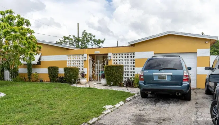 Picture of 7712 Dilido Blvd, Miramar FL 33023