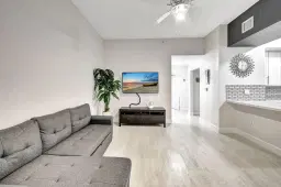 Picture of 2801 Riverside Drive 203-S, Coral Springs, FL 33065