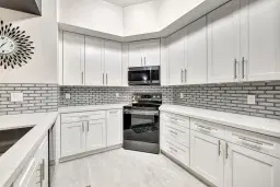 Picture of 2801 Riverside Drive 203-S, Coral Springs, FL 33065