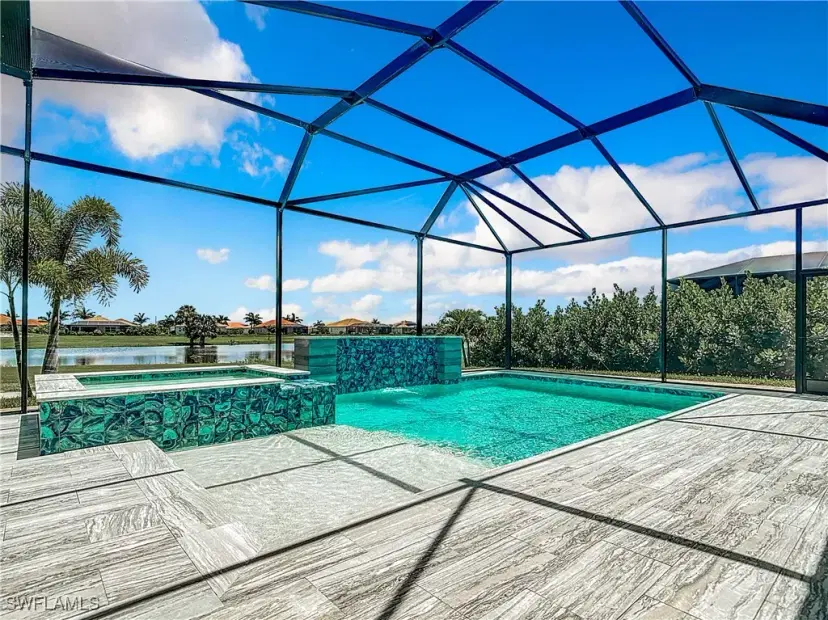 Picture of 18707 Ensenada Dr, Naples FL 34114