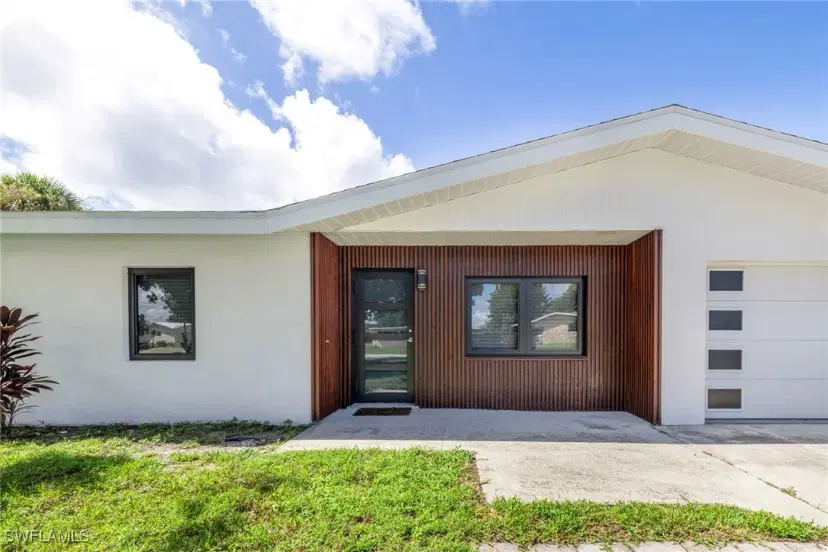 Picture of 1703 Marina Ter, North Fort Myers FL 33903