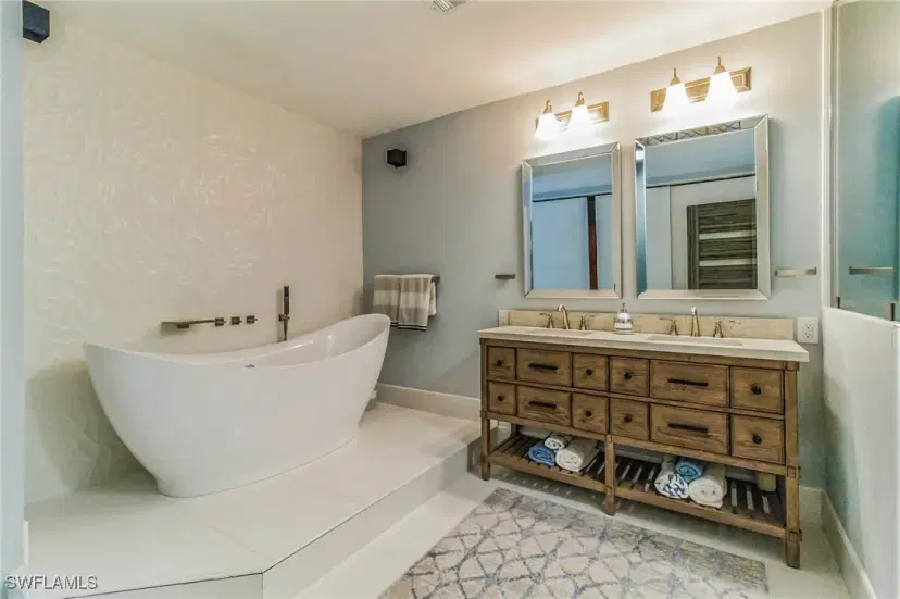 Picture of 15141 Sam Snead Ln, North Fort Myers FL 33917