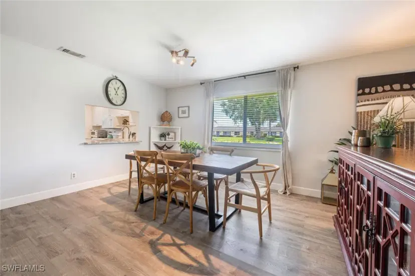Picture of 385 Palm Dr 1733, Naples FL 34112