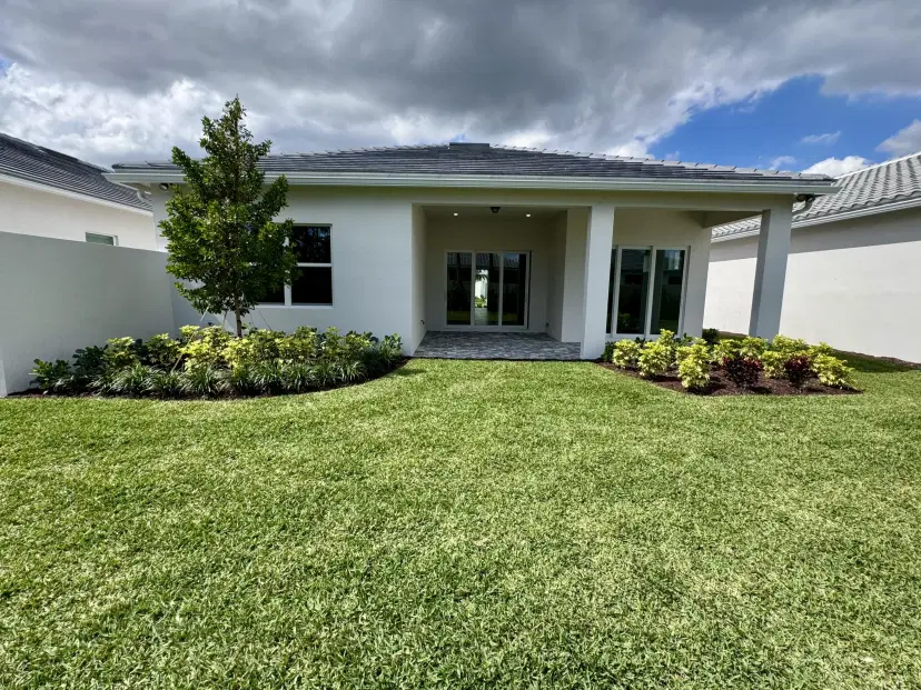 Picture of 329 Zelda Lane, Delray Beach FL 33445