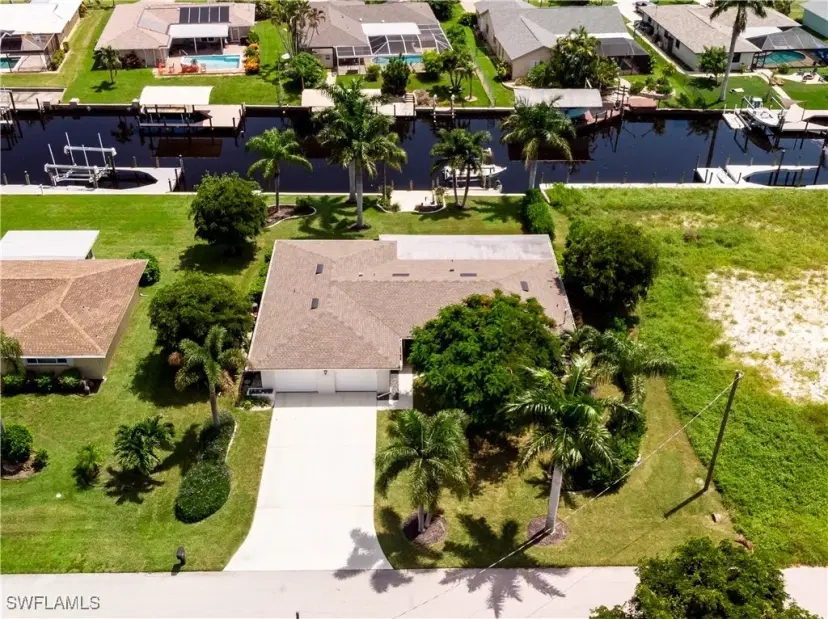 Picture of 5223 Sunset Ct, Cape Coral FL 33904