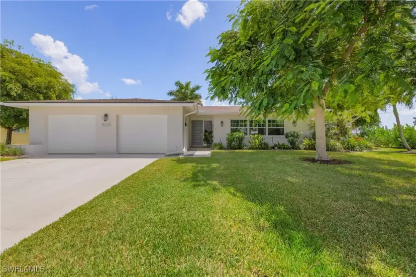 Picture of 5223 Sunset Ct, Cape Coral FL 33904