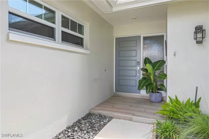 Picture of 5223 Sunset Ct, Cape Coral FL 33904