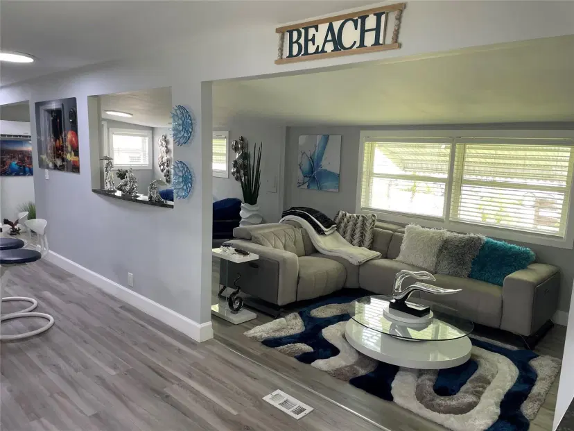 Picture of 1601 SW 83Rd Ave, Davie FL 33324