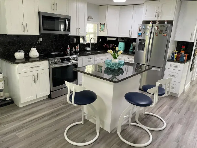 Picture of 1601 SW 83Rd Ave, Davie FL 33324