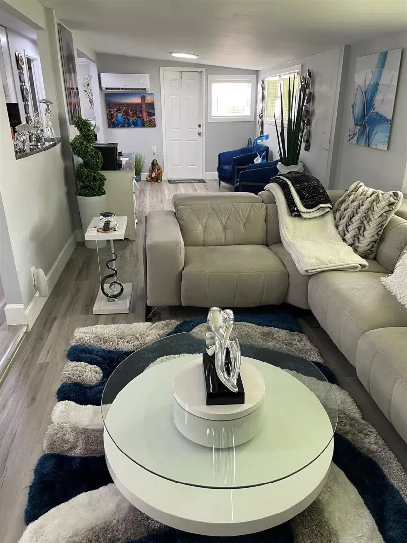 Picture of 1601 SW 83Rd Ave, Davie FL 33324