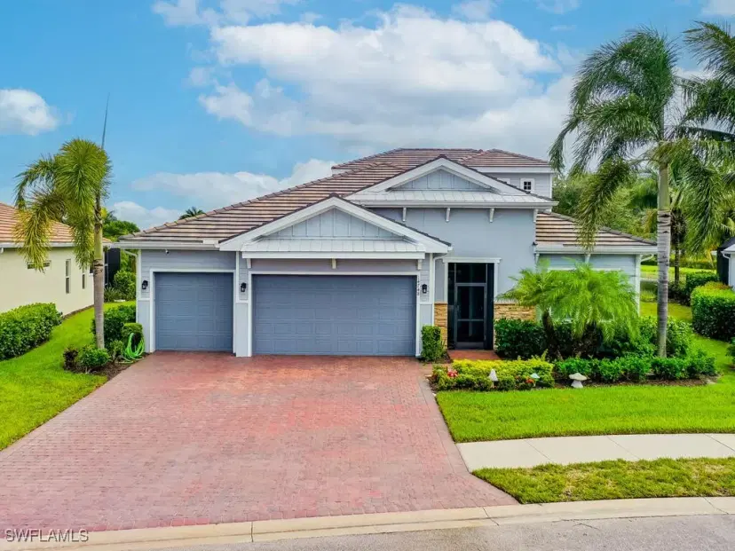 Picture of 14748 Windward Ln, Naples FL 34114