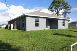 Picture of 2924 NE 4Th Pl, Cape Coral, FL 33909