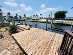 Picture of 11321 Bougainvillea Ln, Fort Myers Beach, FL 33931