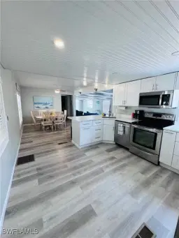 Picture of 11321 Bougainvillea Ln, Fort Myers Beach, FL 33931