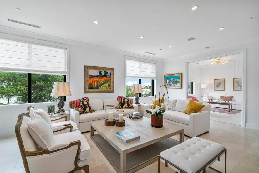 Picture of 150 Bradley Place 203, Palm Beach FL 33480