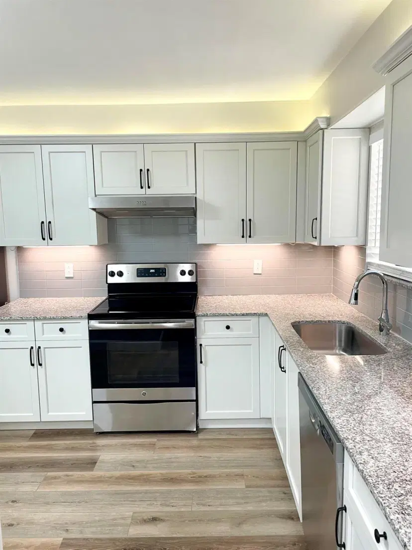 Picture of 4820 Lucerne Lakes Boulevard W 401, Lake Worth FL 33467