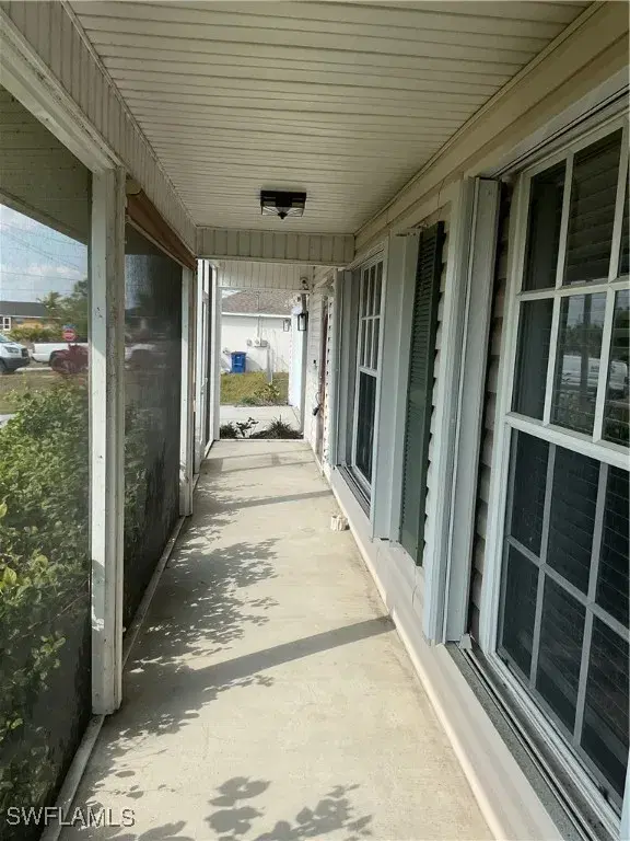 Picture of 804 Yvonne Ave N, Lehigh Acres FL 33971