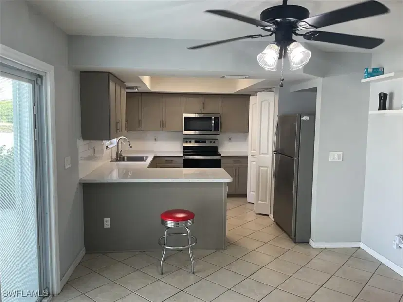 Picture of 804 Yvonne Ave N, Lehigh Acres FL 33971