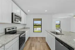 Picture of 821 Gen D Macarthur Ave, Labelle, FL 33935