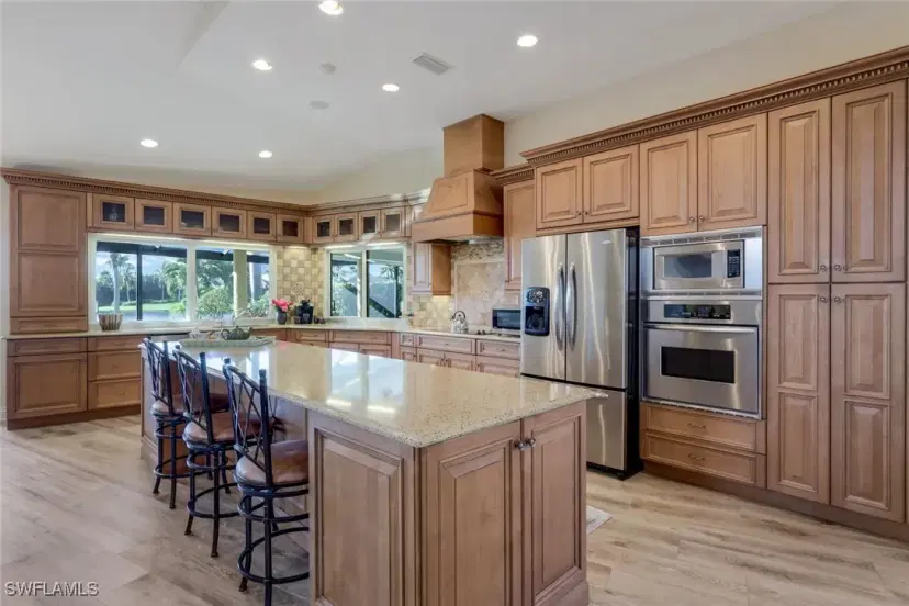 Picture of 16127 Forest Oaks Dr, Fort Myers FL 33908
