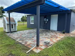 Picture of 2421 South St, Fort Myers, FL 33901