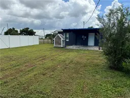 Picture of 2421 South St, Fort Myers, FL 33901