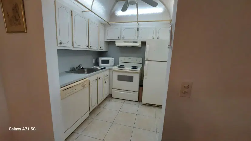 Picture of 160 Preston D, Boca Raton FL 33434