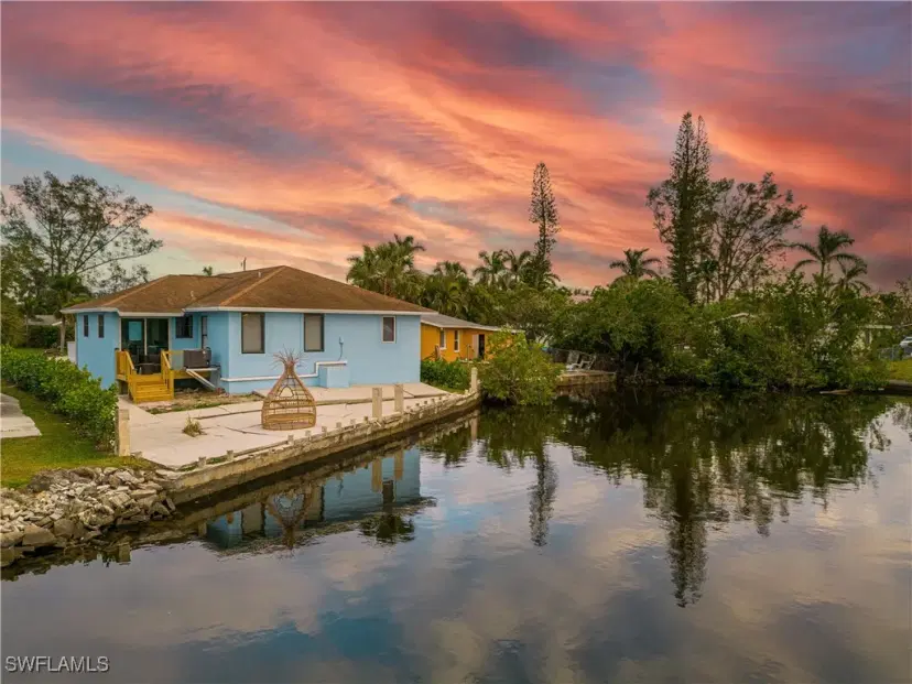 Picture of 507 14Th St N, Naples FL 34102
