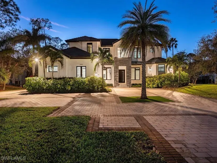 Picture of 9099 The Ln, Naples FL 34109