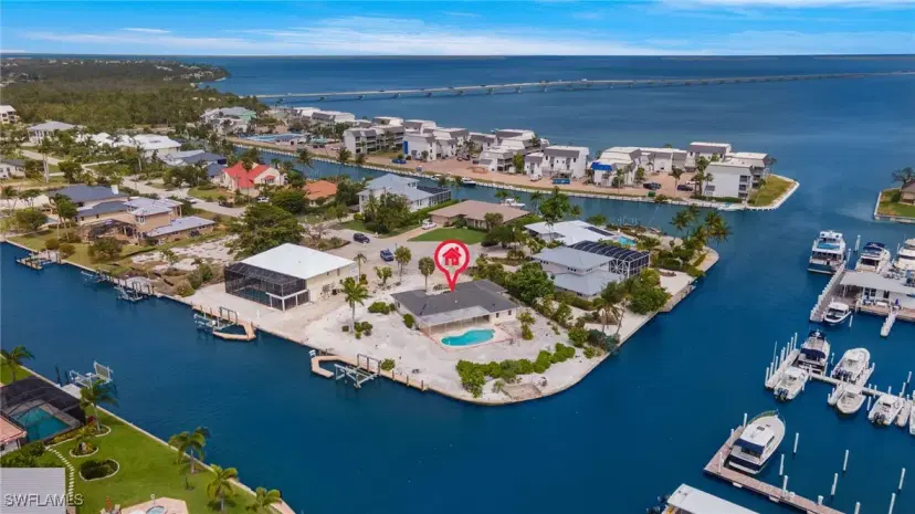 Picture of 761 Limpet Dr, Sanibel FL 33957