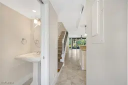 Picture of 800 River Point Dr 536, Naples, FL 34102