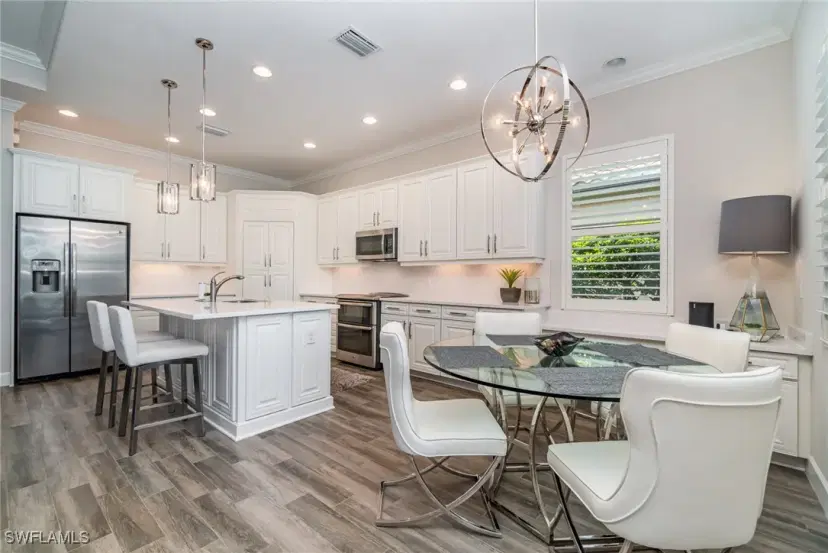 Picture of 9022 Isla Bella Cir, Bonita Springs FL 34135