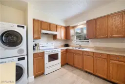 Picture of 3325 Airport Rd N U4, Naples, FL 34105