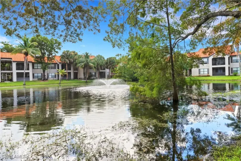 Picture of 2154 Arbour Walk Cir 2514, Naples FL 34109