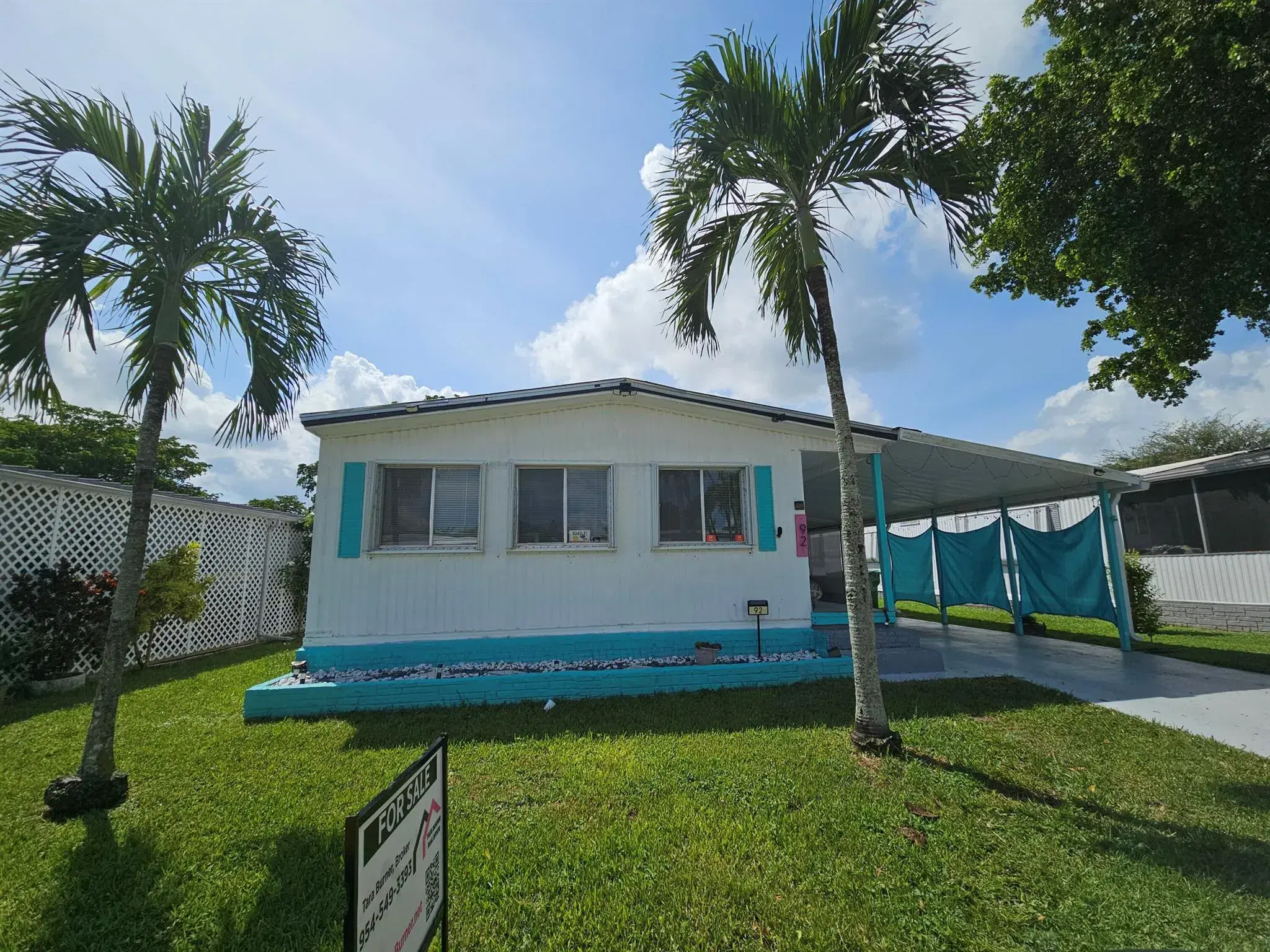 Picture of 10550 W State Rd 84 92, Davie, FL 33324