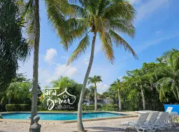 Picture of 10550 W State Rd 84 92, Davie, FL 33324