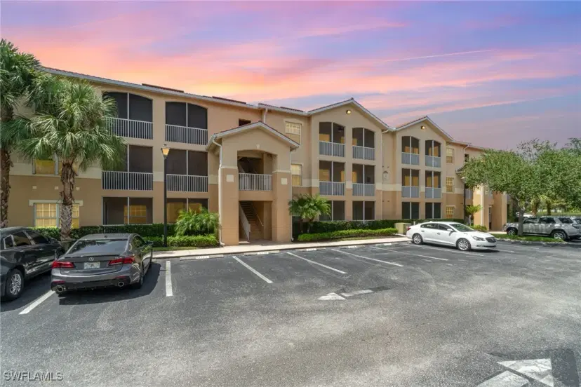 Picture of 9025 Colby Dr 2121, Fort Myers FL 33919