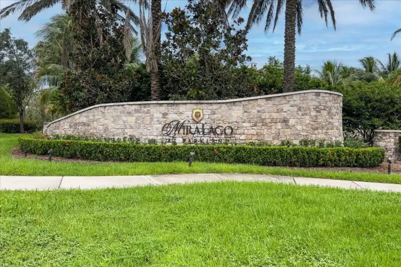 Picture of 9880 S Miralago Way, Parkland FL 33076