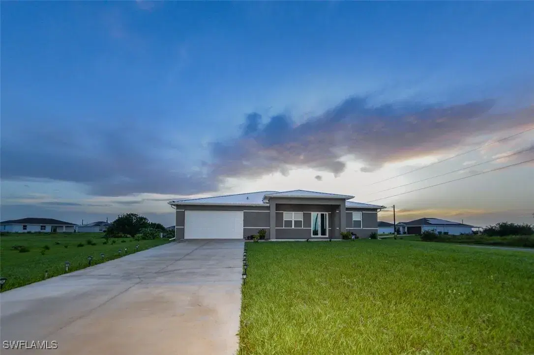 Picture of 401 Carter Ct, Labelle, FL 33935