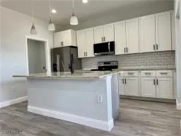 Picture of 2001 Jeronimo Rd, Labelle, FL 33935