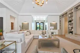 Picture of 515 Murex Dr, Naples, FL 34102