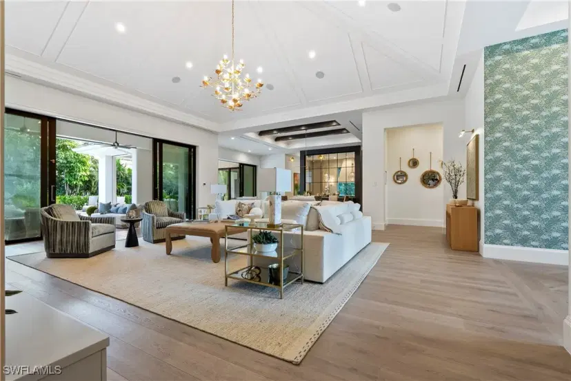 Picture of 515 Murex Dr, Naples FL 34102