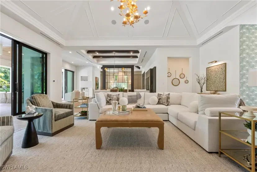 Picture of 515 Murex Dr, Naples FL 34102