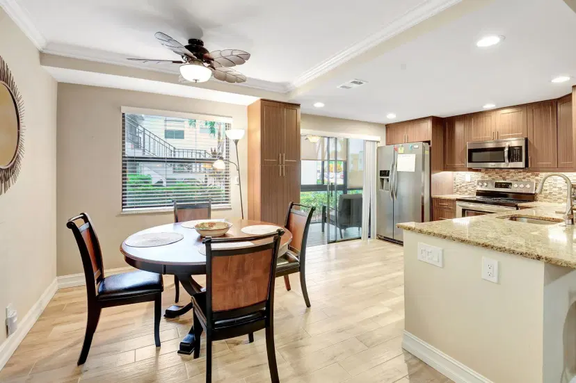 Picture of 446 Piedmont J 446, Delray Beach FL 33484
