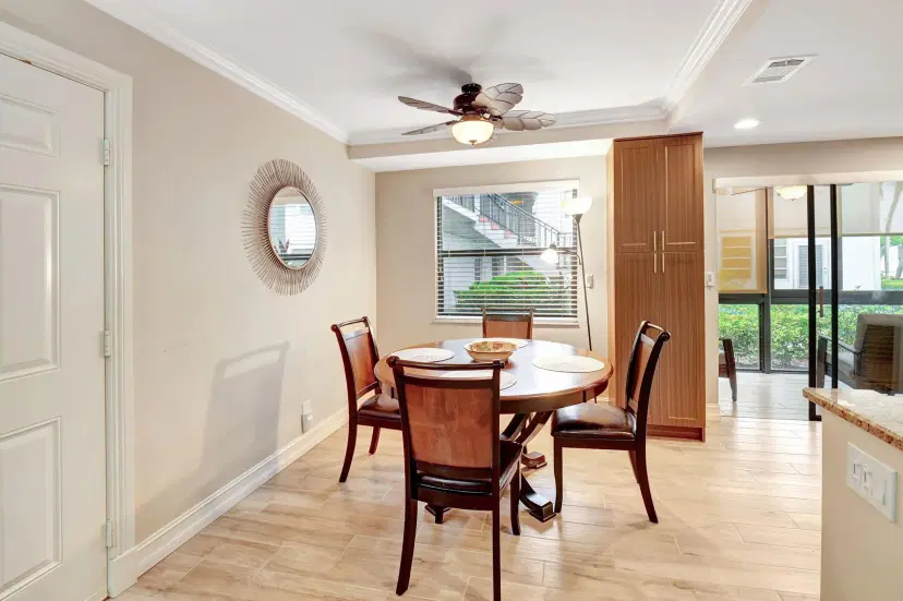 Picture of 446 Piedmont J 446, Delray Beach FL 33484